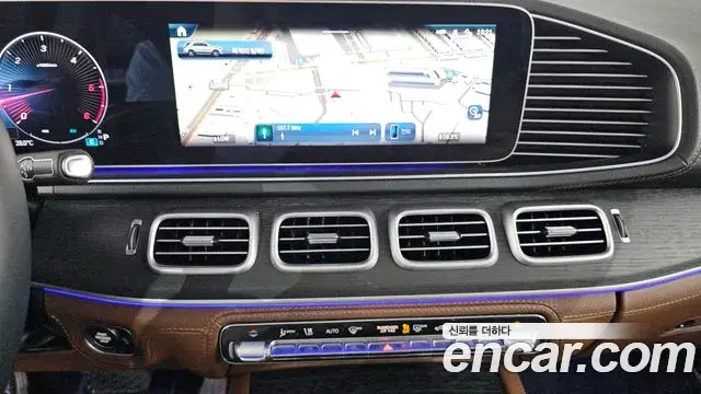 Mercedes-Benz GLE-Class 2023 — Фото 13/20