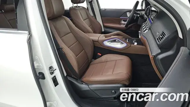 Mercedes-Benz GLE-Class 2023 — ფოტო 6/33