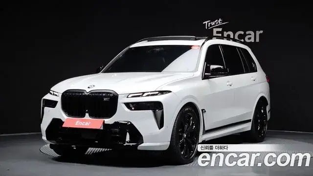 BMW X7 2025 — Photo 6/29