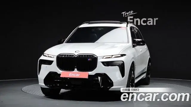 BMW X7 2025 — Photo 18/29