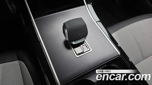 Land Rover Range Rover Evoque 2026 — ფოტო 1/20