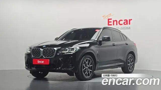 BMW X4 2024 — Фото 1/20