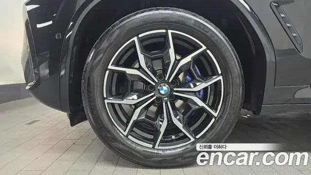 BMW X4 2024 — Фото 5/20