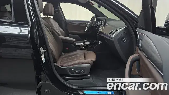 BMW X4 2024 — ფოტო 29/31