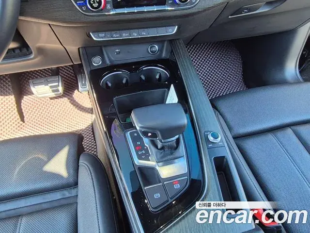 Audi A4 2023 — Photo 14/20