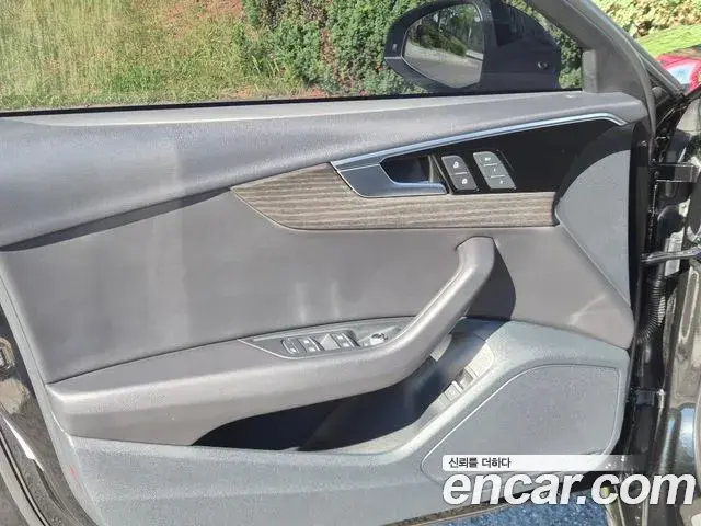 Audi A4 2023 — Photo 11/20
