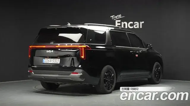 Kia Carnival 2025 — Photo 15/20