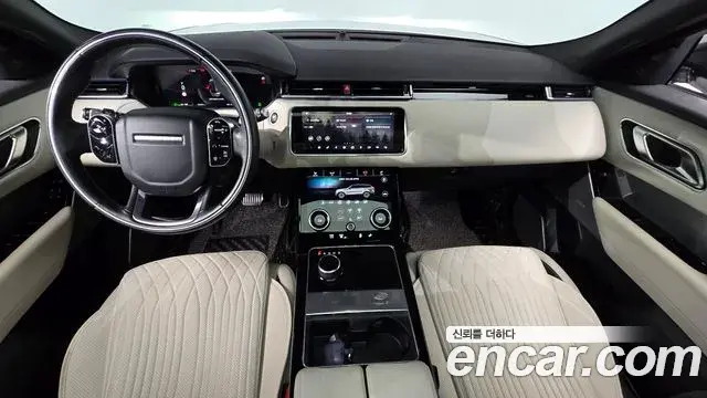 Land Rover Range Rover Velar 2019 — Photo 30/34