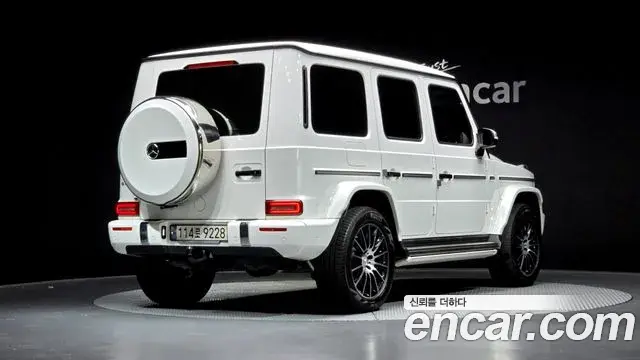 Mercedes-Benz G-Class 2024 — ფოტო 8/20