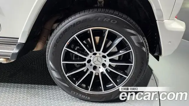 Mercedes-Benz G-Class 2024 — ფოტო 6/20