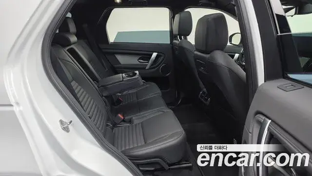 Land Rover Discovery Sport 2026 — ფოტო 20/20