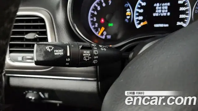 Jeep Grand Cherokee 2019 — ფოტო 29/34