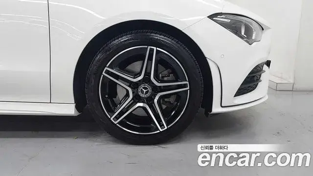 Mercedes-Benz CLA-Class 2022 — ფოტო 15/17
