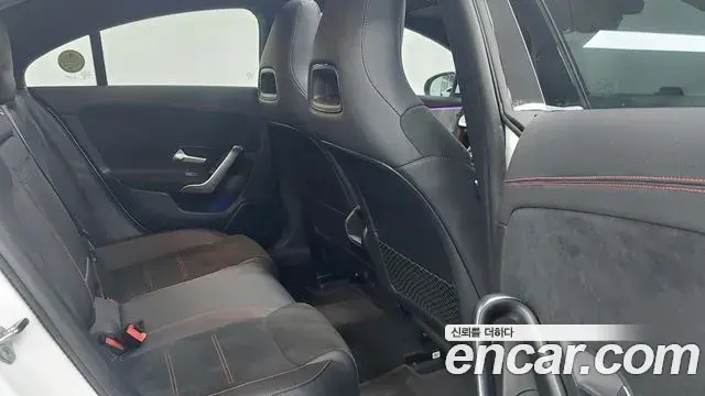 Mercedes-Benz CLA-Class 2022 — ფოტო 4/17