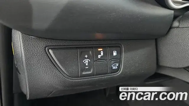 Genesis G70 2019 — ფოტო 9/33