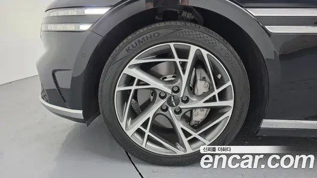 Genesis G90 2022 — ფოტო 11/20