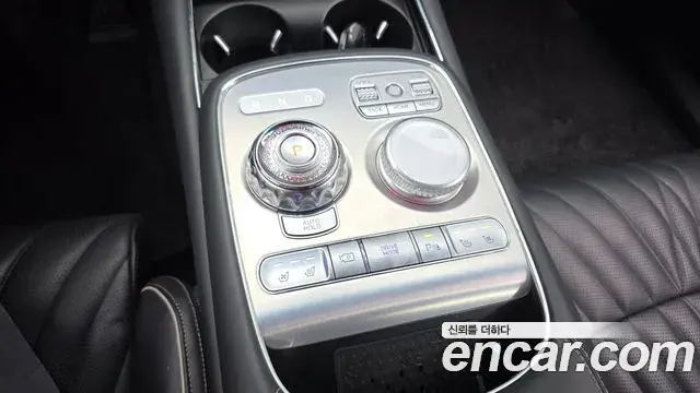 Genesis G90 2022 — ფოტო 9/20
