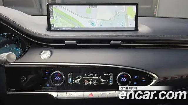 Genesis GV70 2022 — ფოტო 3/20