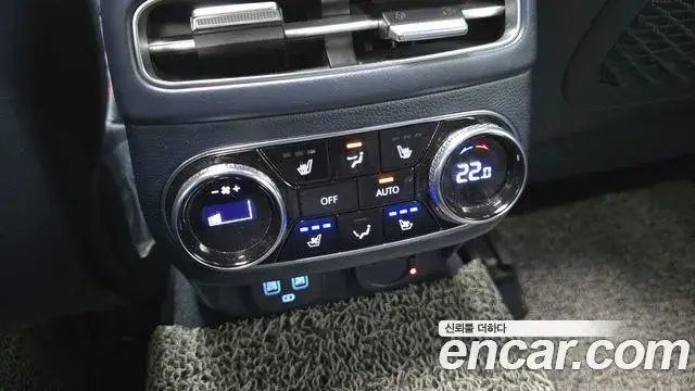 Genesis GV70 2022 — ფოტო 4/20