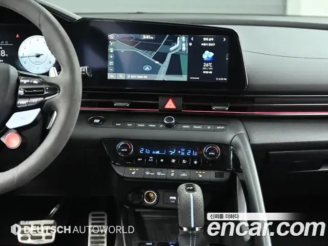 Hyundai The New Avante Hybrid 2022 — Photo 18/20