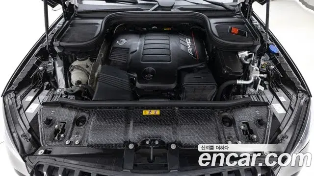 Mercedes-Benz GLE-Class 2025 — Photo 1/20