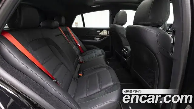 Mercedes-Benz GLE-Class 2025 — Photo 4/20