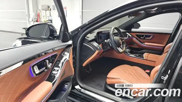 Mercedes-Benz S-Class 2022 — Photo 5/20