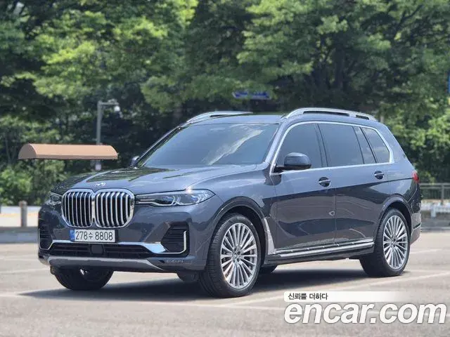 BMW X7 2021 — Фото 20/20