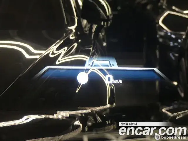 BMW i7 2024 — ფოტო 17/20