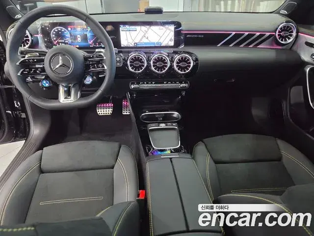 Mercedes-Benz CLA-Class 2025 — Фото 17/20