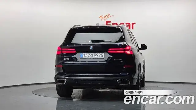 BMW X5 2025 — ფოტო 21/36