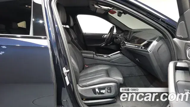 BMW X6 2024 — Photo 27/36