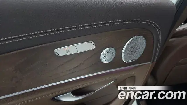 Mercedes-Benz E-Class 2018 — Şəkil 15/33