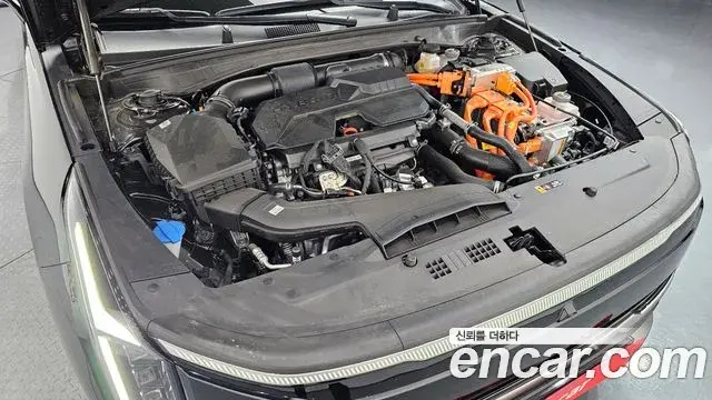 Kia K8 2025 — Photo 9/36