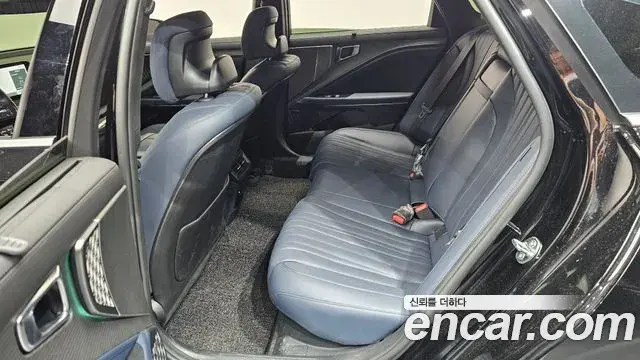 Kia K8 2025 — Photo 3/36