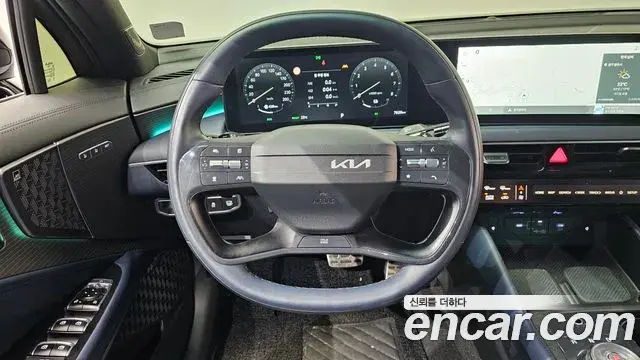 Kia K8 2025 — Photo 21/36