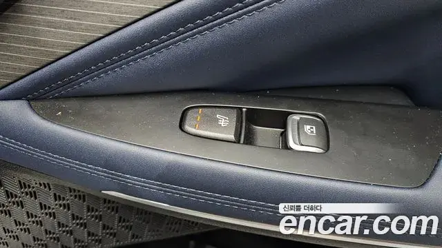 Kia K8 2025 — Photo 35/36
