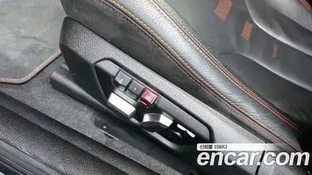BMW M2 2019 — Photo 19/20