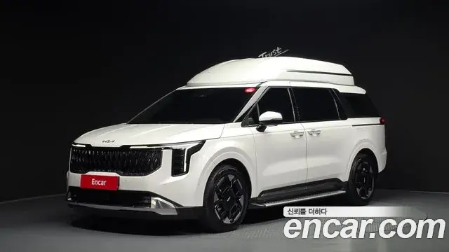 Kia Carnival 2024 — Şəkil 2/35