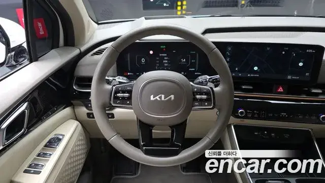 Kia Carnival 2024 — Şəkil 31/35