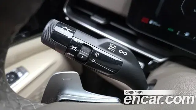 Kia Carnival 2024 — Şəkil 14/35
