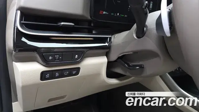 Kia Carnival 2024 — Şəkil 22/35