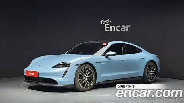 Porsche Taycan 2023 — Şəkil 8/35
