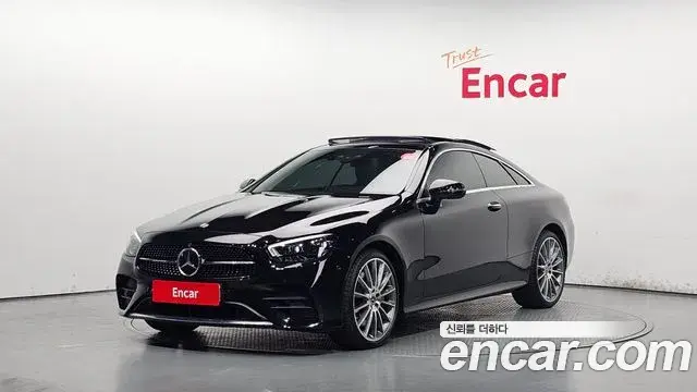 Mercedes-Benz E-Class 2021 — Фото 1/20
