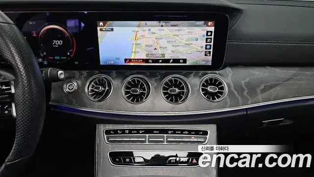 Mercedes-Benz E-Class 2021 — Фото 14/20