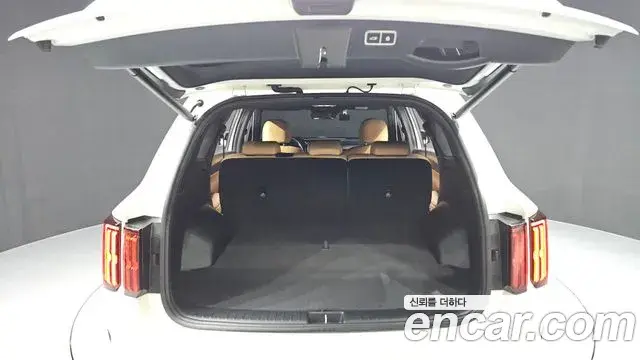 Kia Sorento 2022 — Фото 20/20