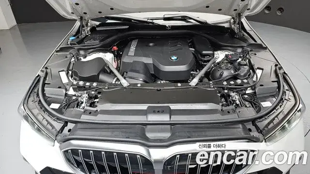 BMW 5 Series 2024 — ფოტო 5/20