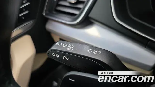 Audi Q5 2022 — Photo 24/35