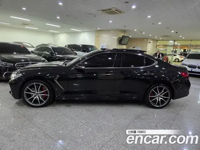 Genesis G70 2018 — ფოტო 15/20