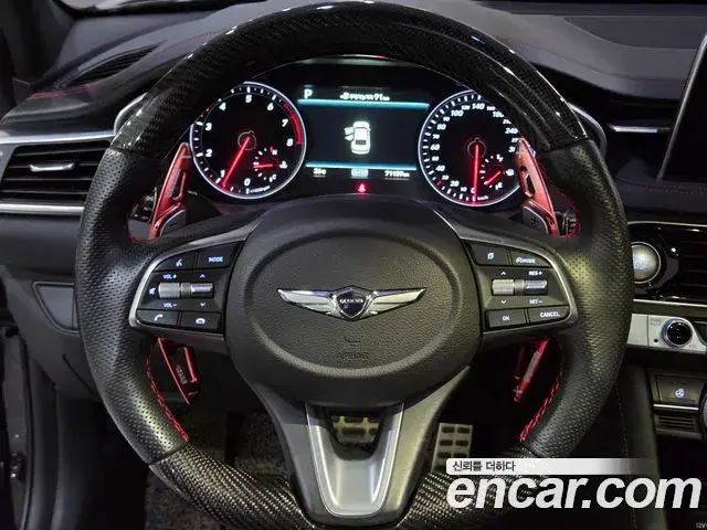 Genesis G70 2018 — ფოტო 13/20